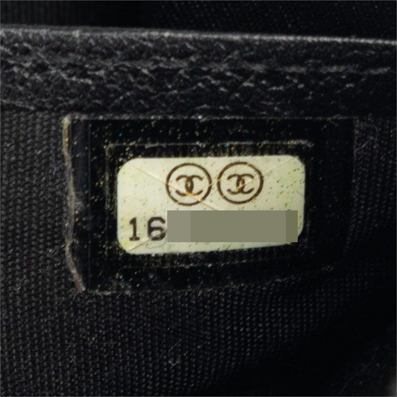 chanel a46506 wallet functional details