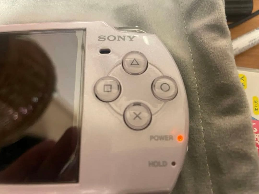 sony psp-2000 handheld console rear view