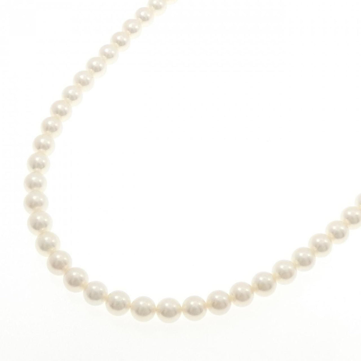 necklace front view