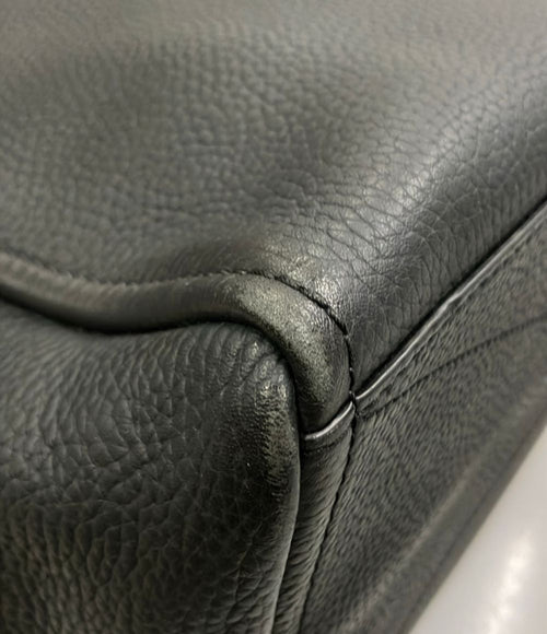 tote bag interior details
