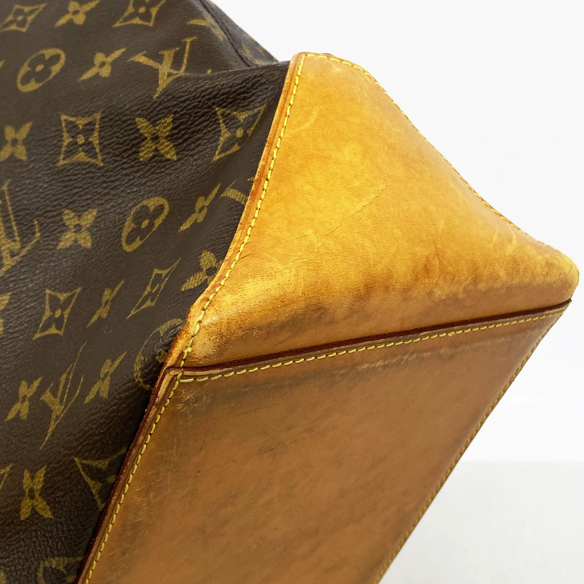 louis vuitton m51151 tote bag condition details