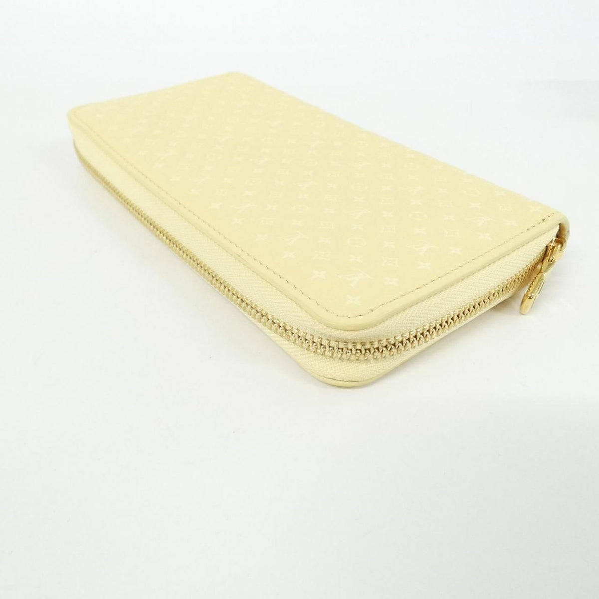 Louis Vuitton M82229 Wallet