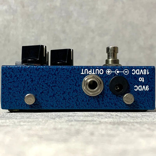 guitar effector side view