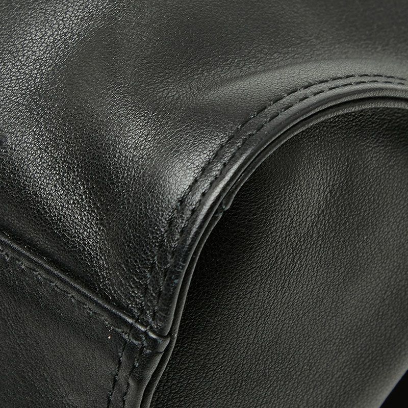 kitamura handbag side view