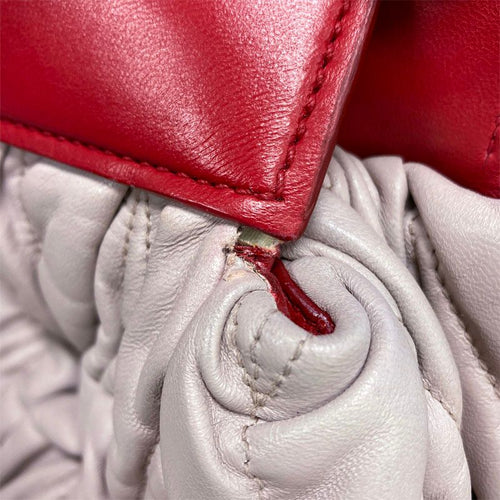 miu miu beige / pink shoulder bag functional details