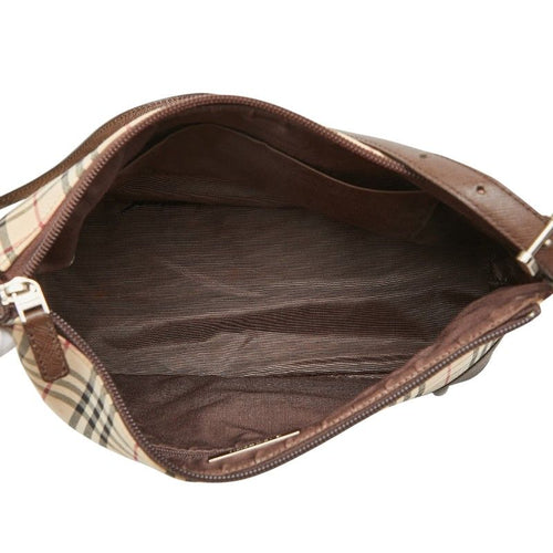burberry beige shoulder bag functional details