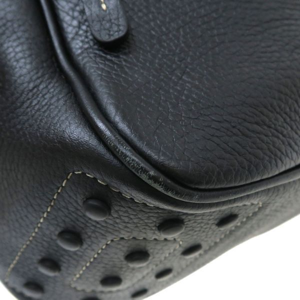 tod's shoulder bag side view