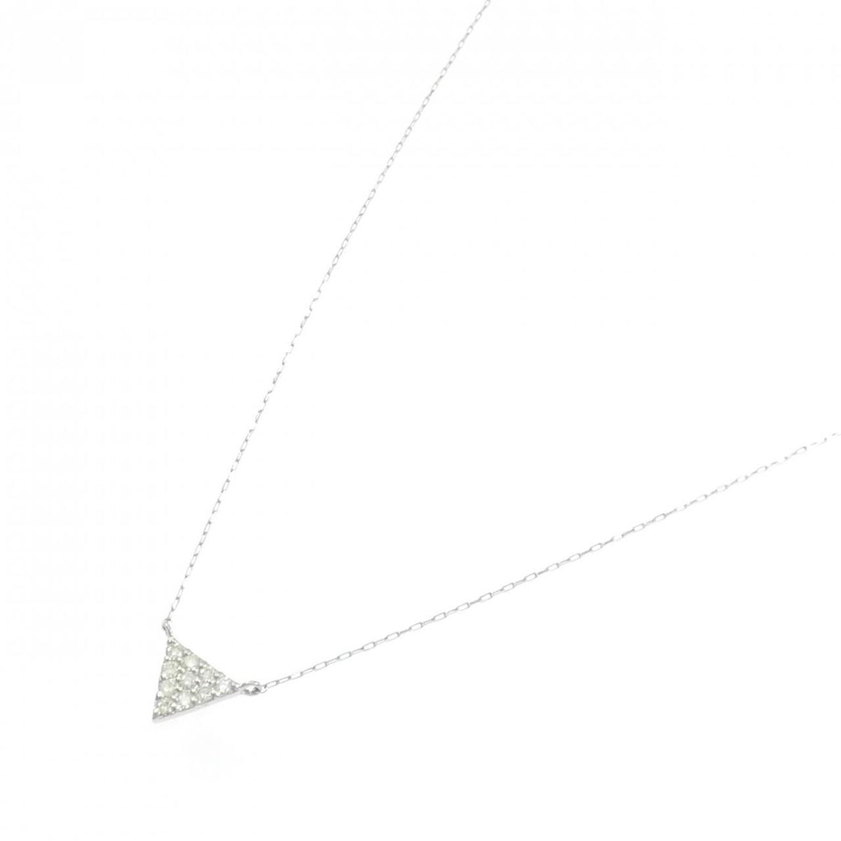 necklace front view
