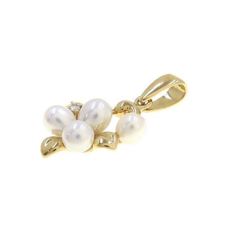 tasaki pendant front view