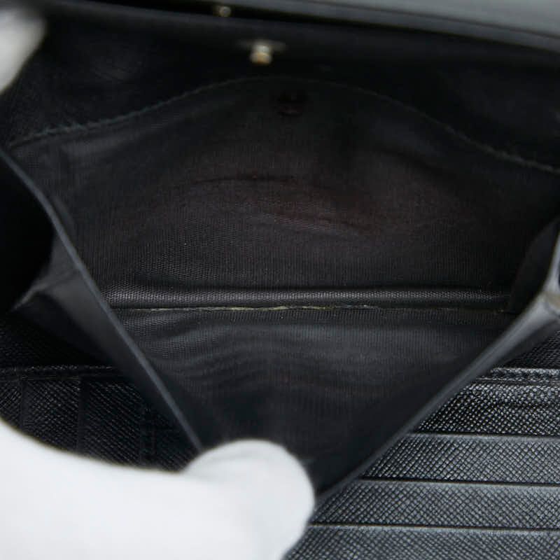prada wallet functional details