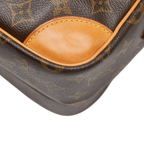louis vuitton m45244 shoulder bag condition details