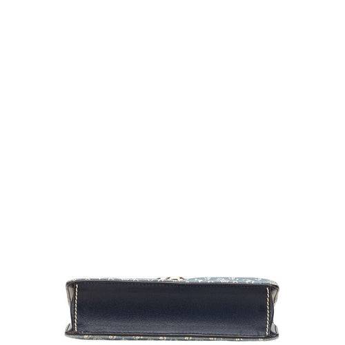 shoulder bag rear view