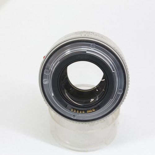 canon ef1.4x camera front view