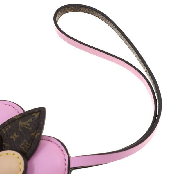 louis vuitton m02135 keychain accessories included