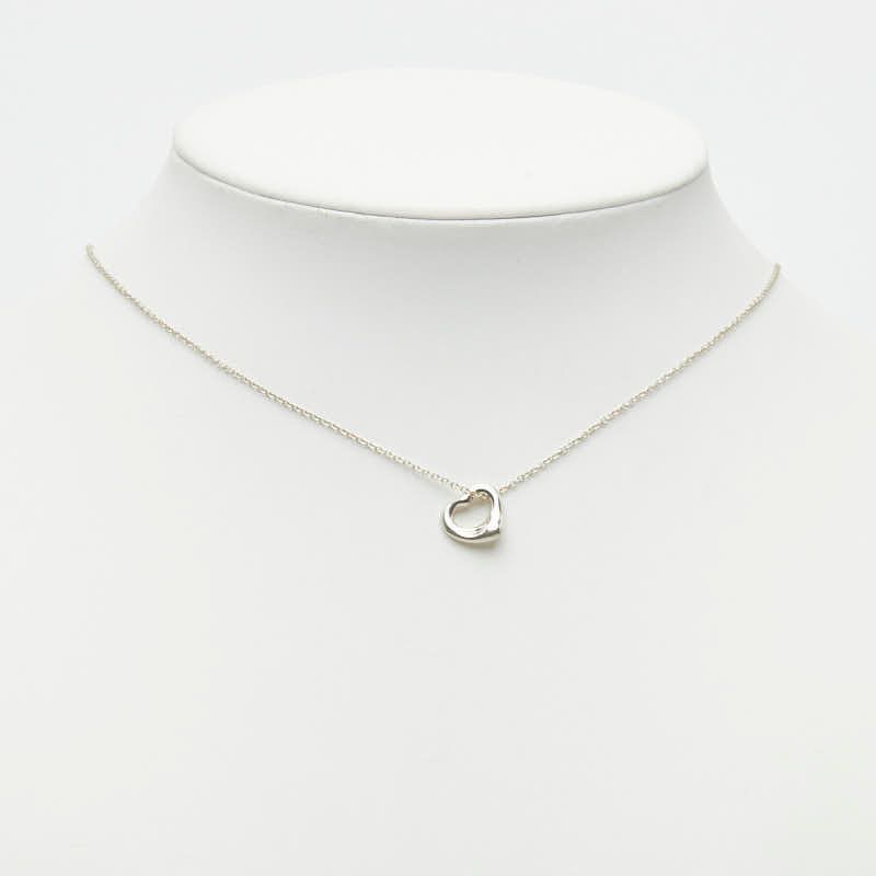 tiffany necklace functional details