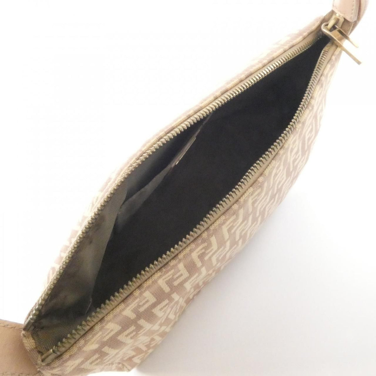 fendi 8br444 shoulder bag condition details