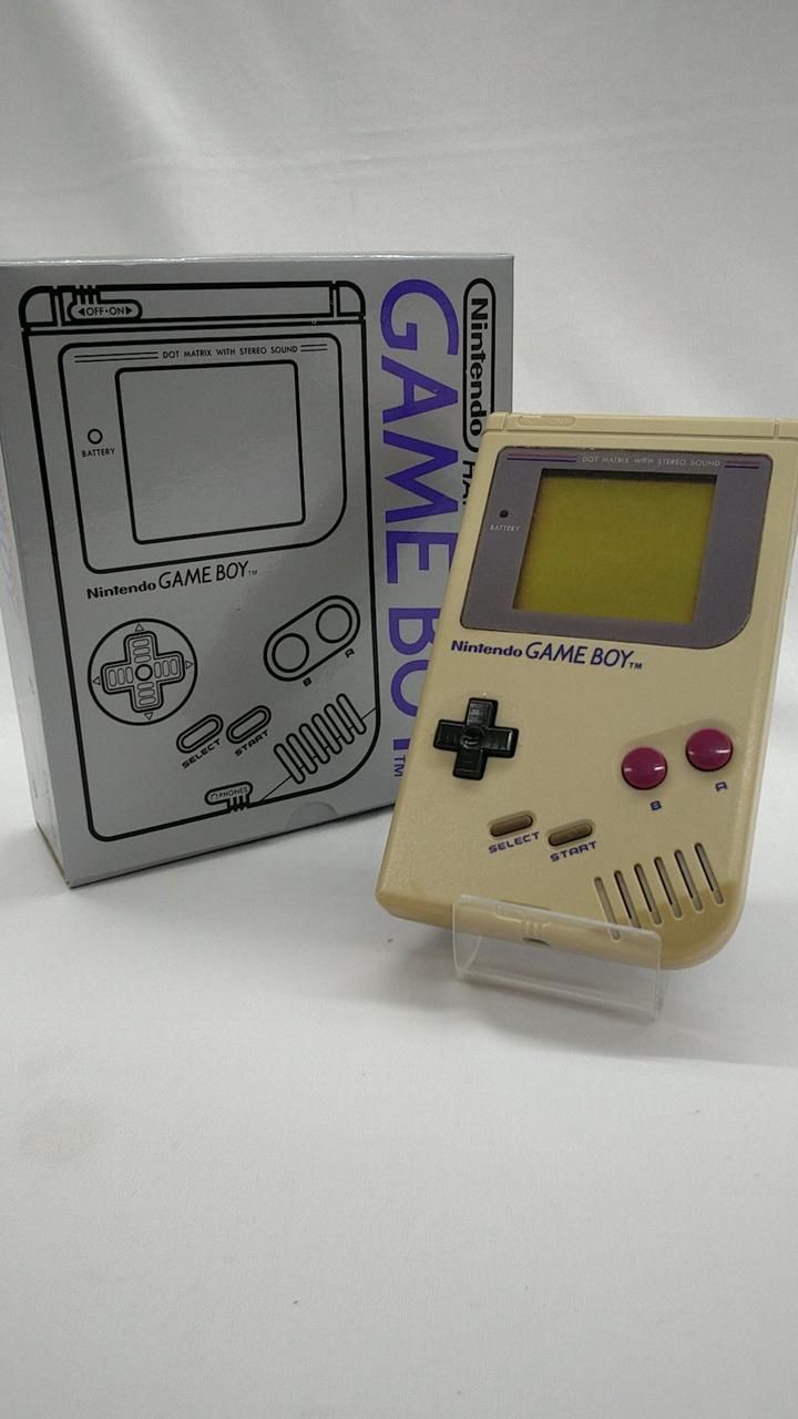 Nintendo DMG-01 Handheld Console