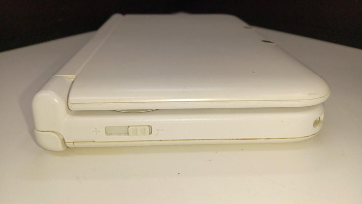 Nintendo SPR-001 Handheld Console