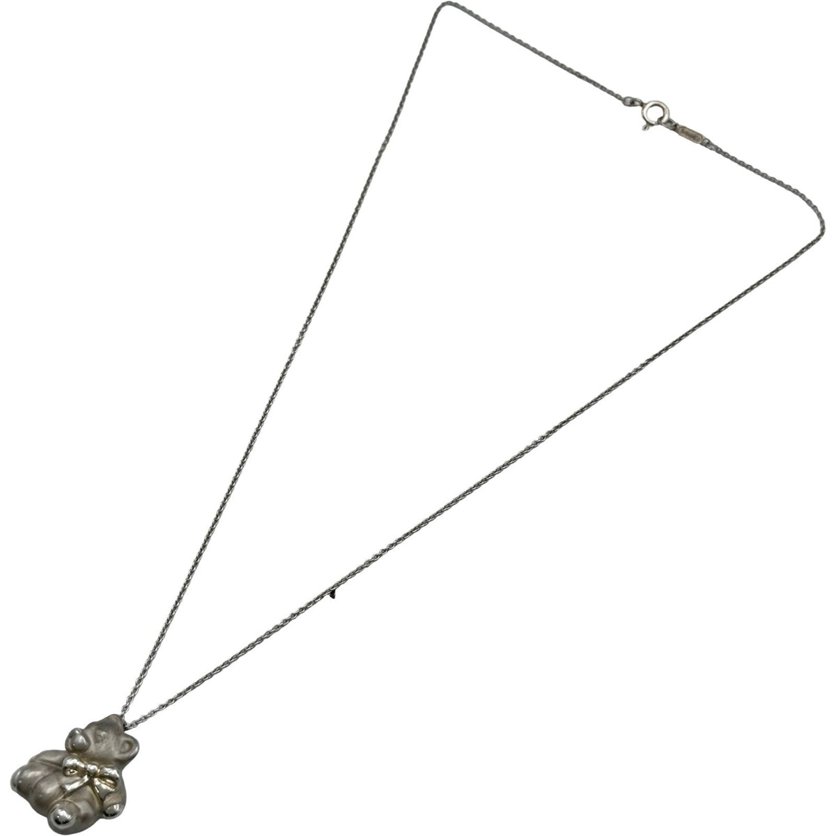 necklace rear view