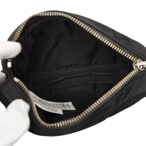 burberry shoulder bag functional details