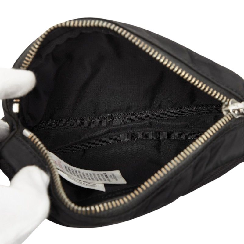 burberry shoulder bag functional details