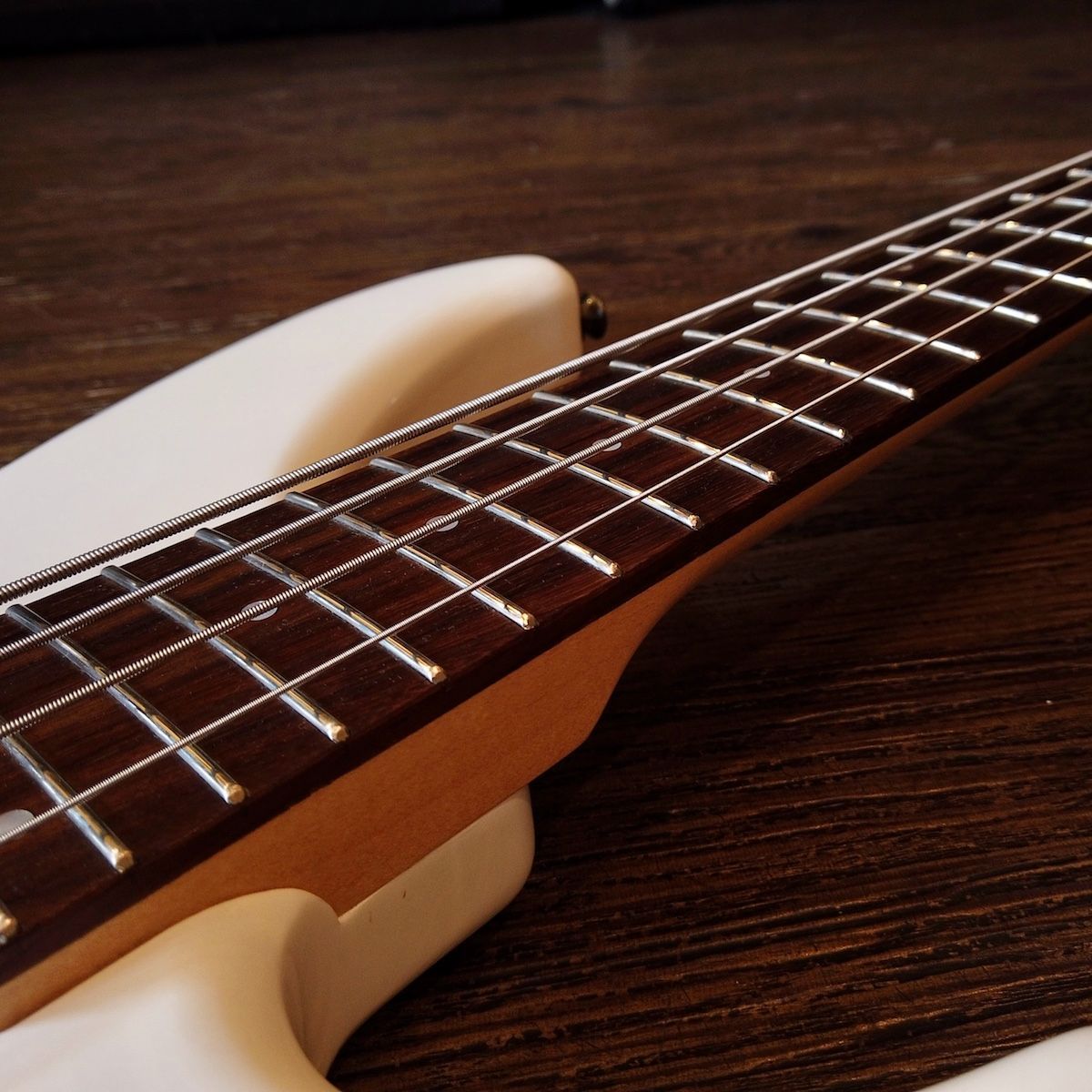 yamaha trbx304 bass guitar accessories included