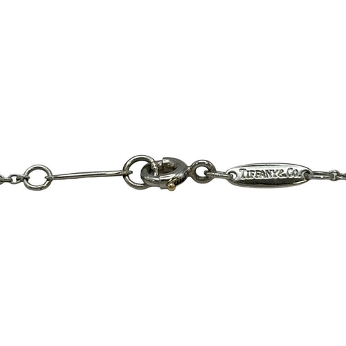 necklace side view