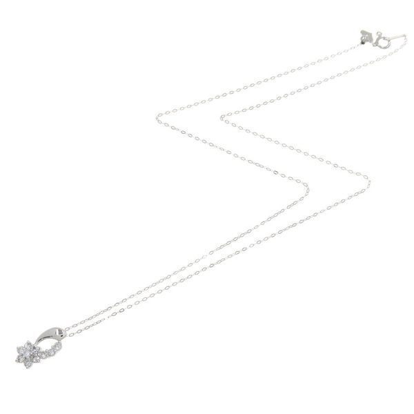 necklace side view