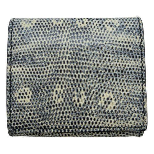 prada 2m935p coin purse