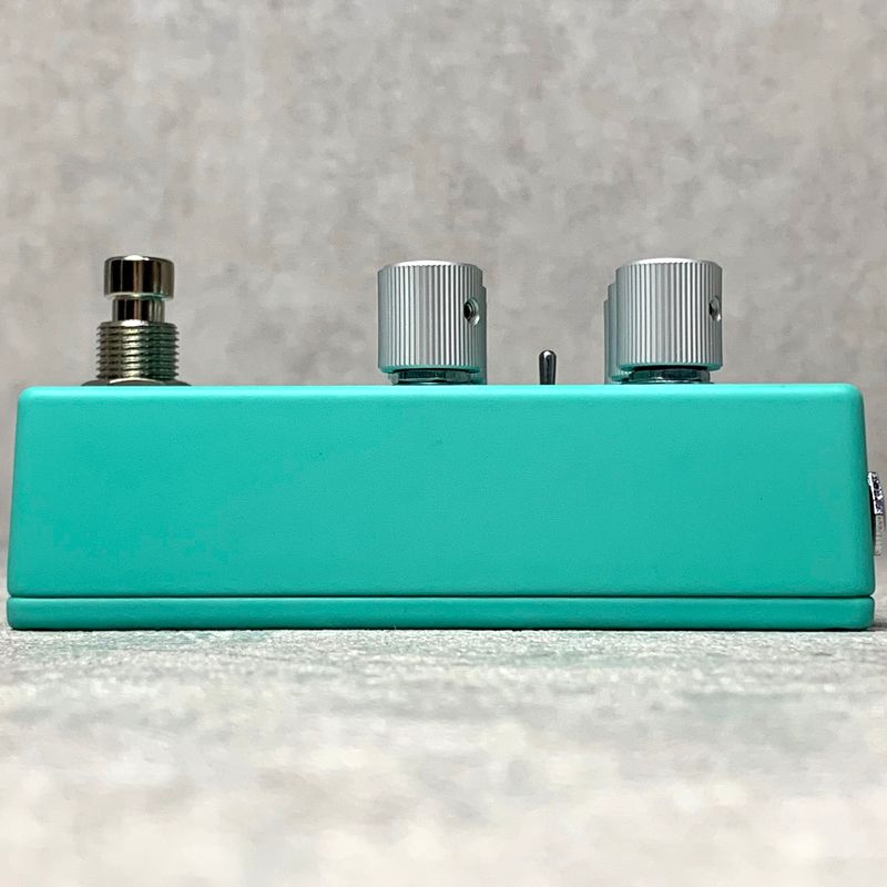 guitar effector rear view