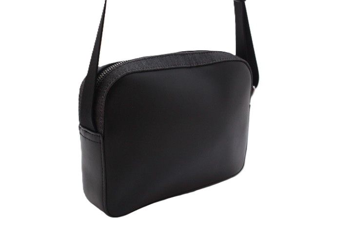 michael kors grey shoulder bag rear view