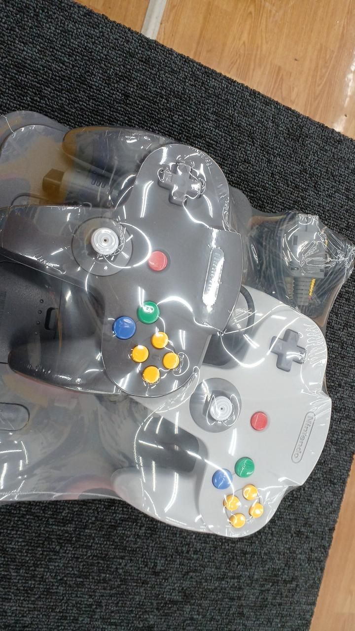 Nintendo NUS-001 Video Game Console