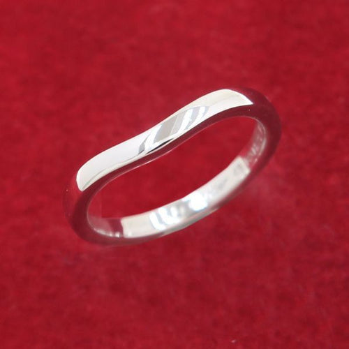 cartier ring accessories included