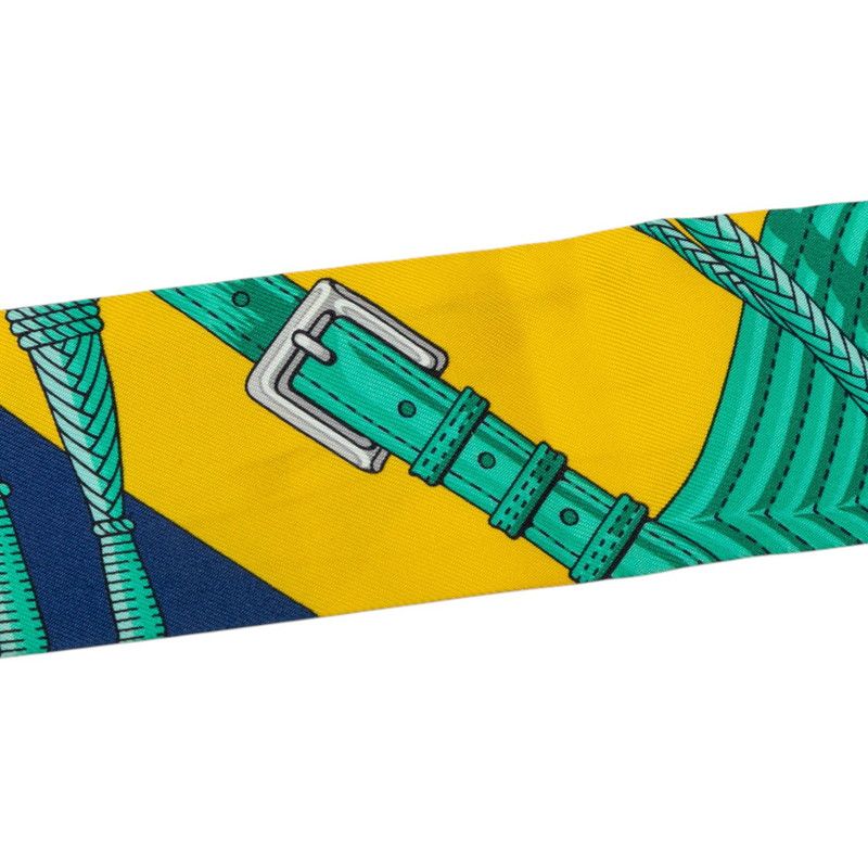 hermes scarf rear view