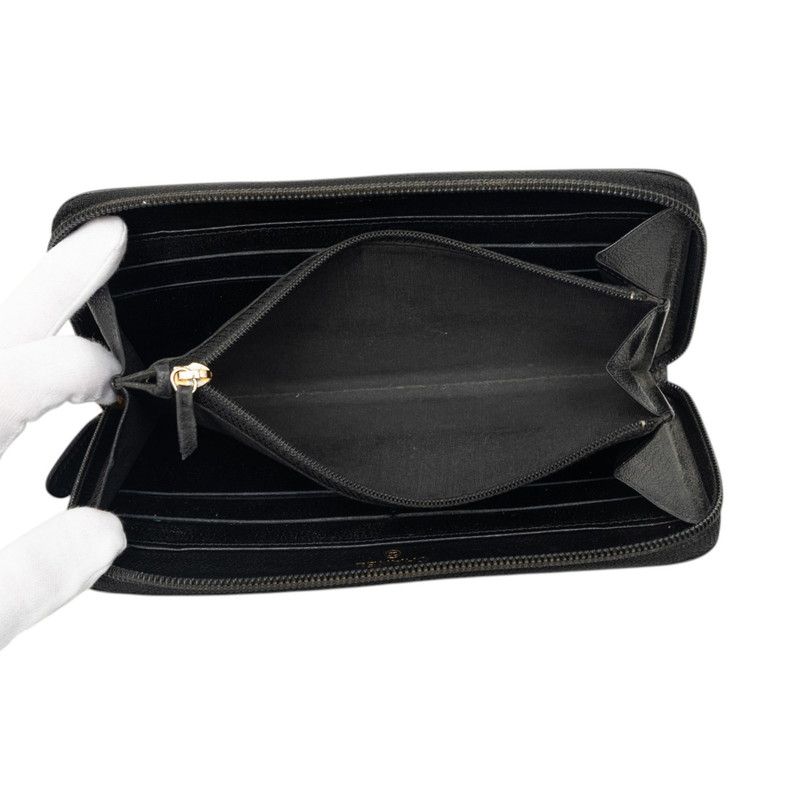 chanel a46506 wallet side view
