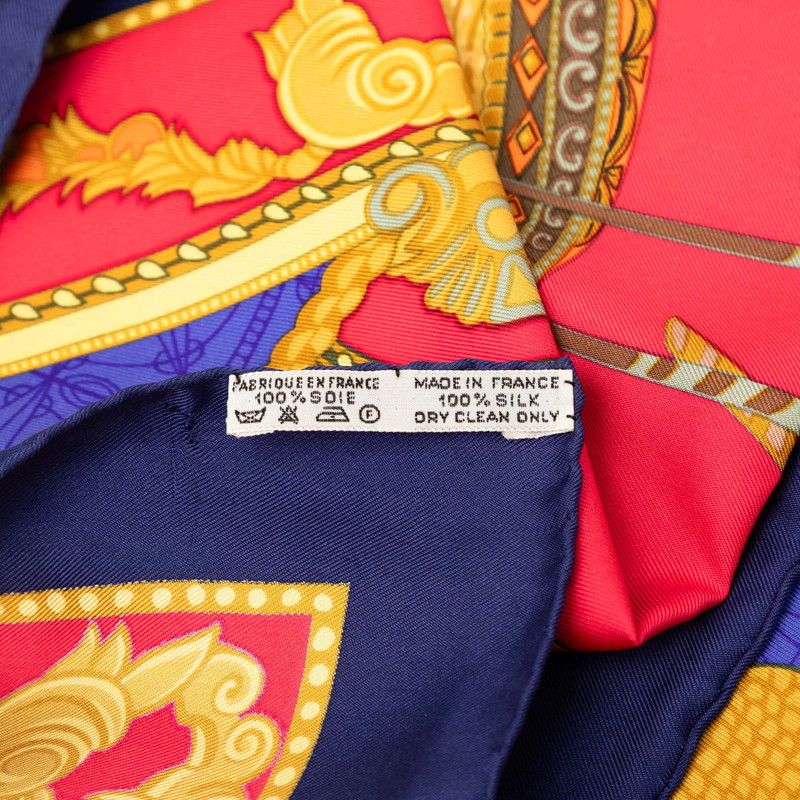 hermes scarf functional details