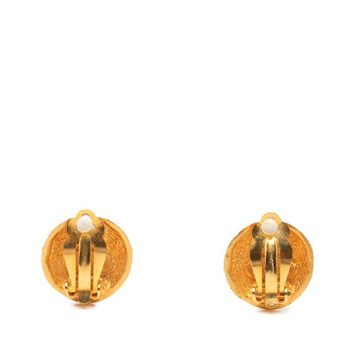 chanel earrings front view