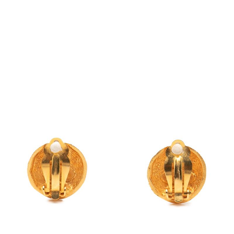 chanel earrings front view
