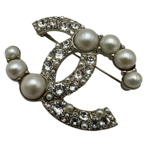 chanel brooch