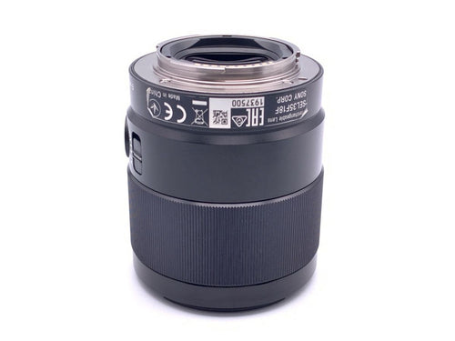 sony sel35f18f lens front view