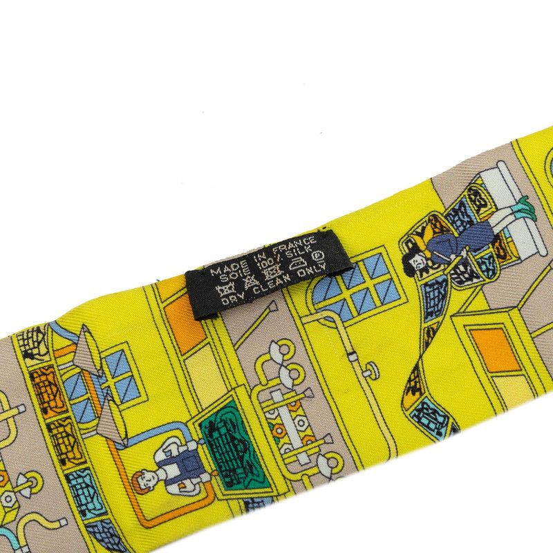 hermes scarf accessories included