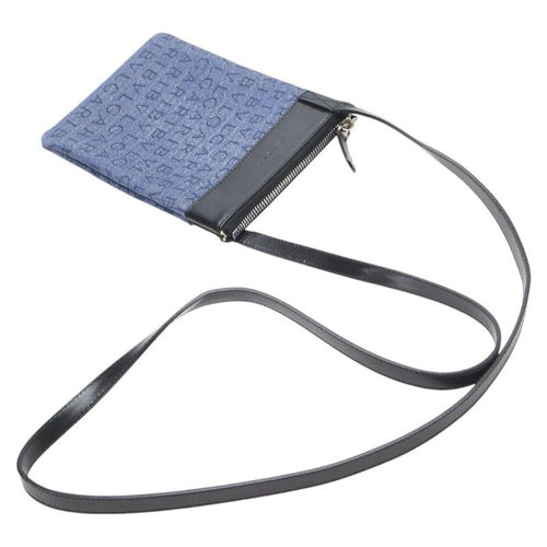 bvlgari shoulder bag side view