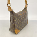 louis vuitton m51265 shoulder bag front view