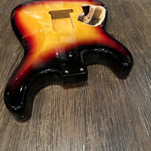 tokai silver camera body interior details