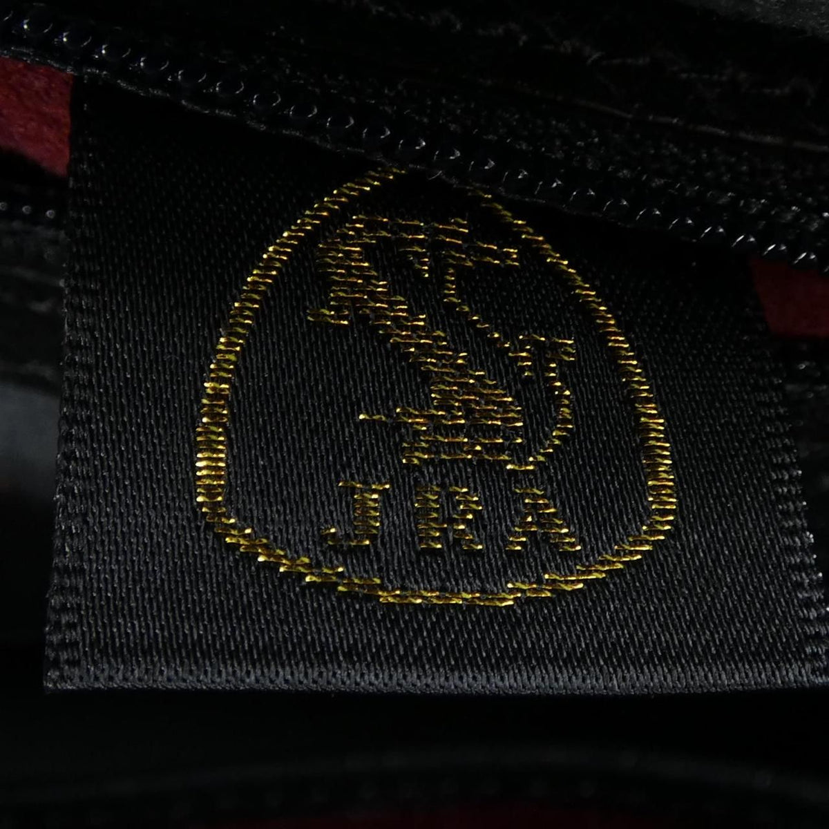 handbag accessories included
