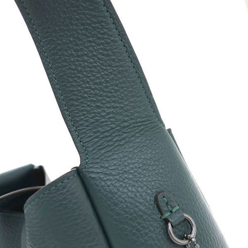 coach cw002 shoulder bag interior details