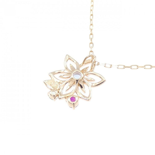 necklace side view