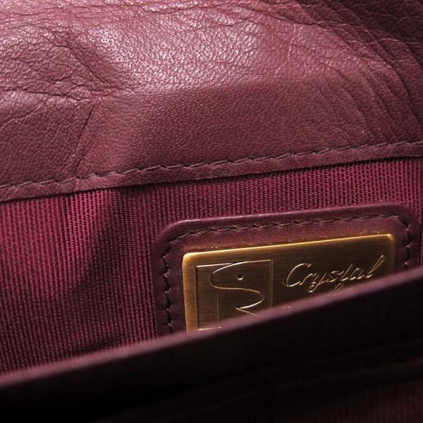 wallet accessories included
