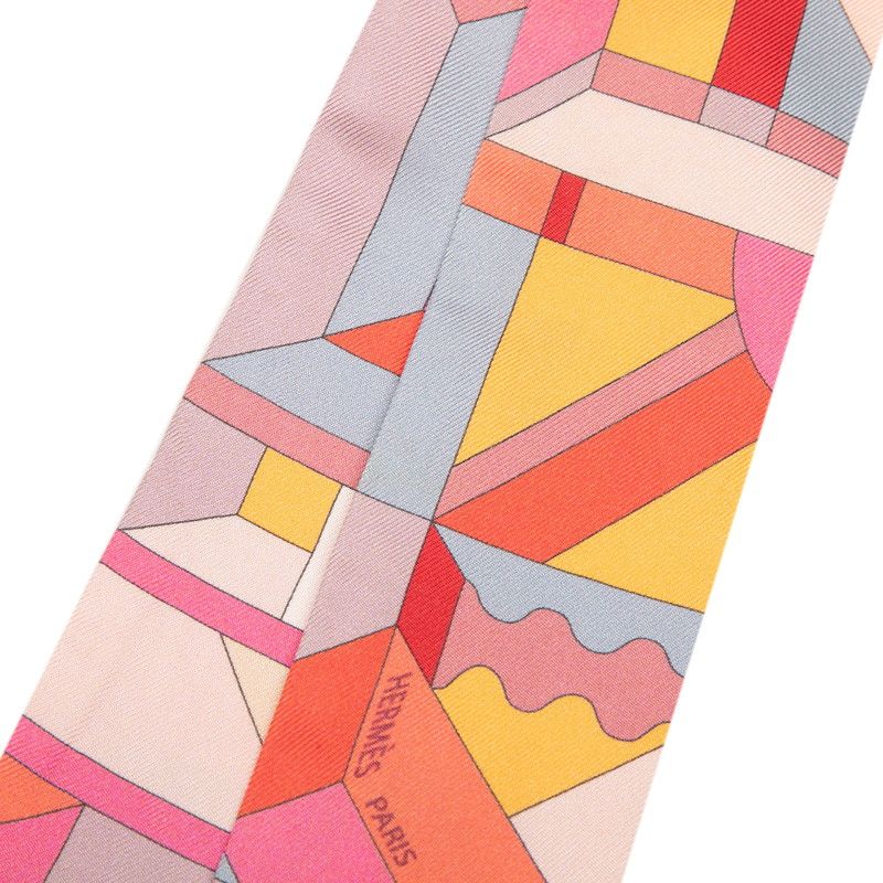 hermes scarf rear view