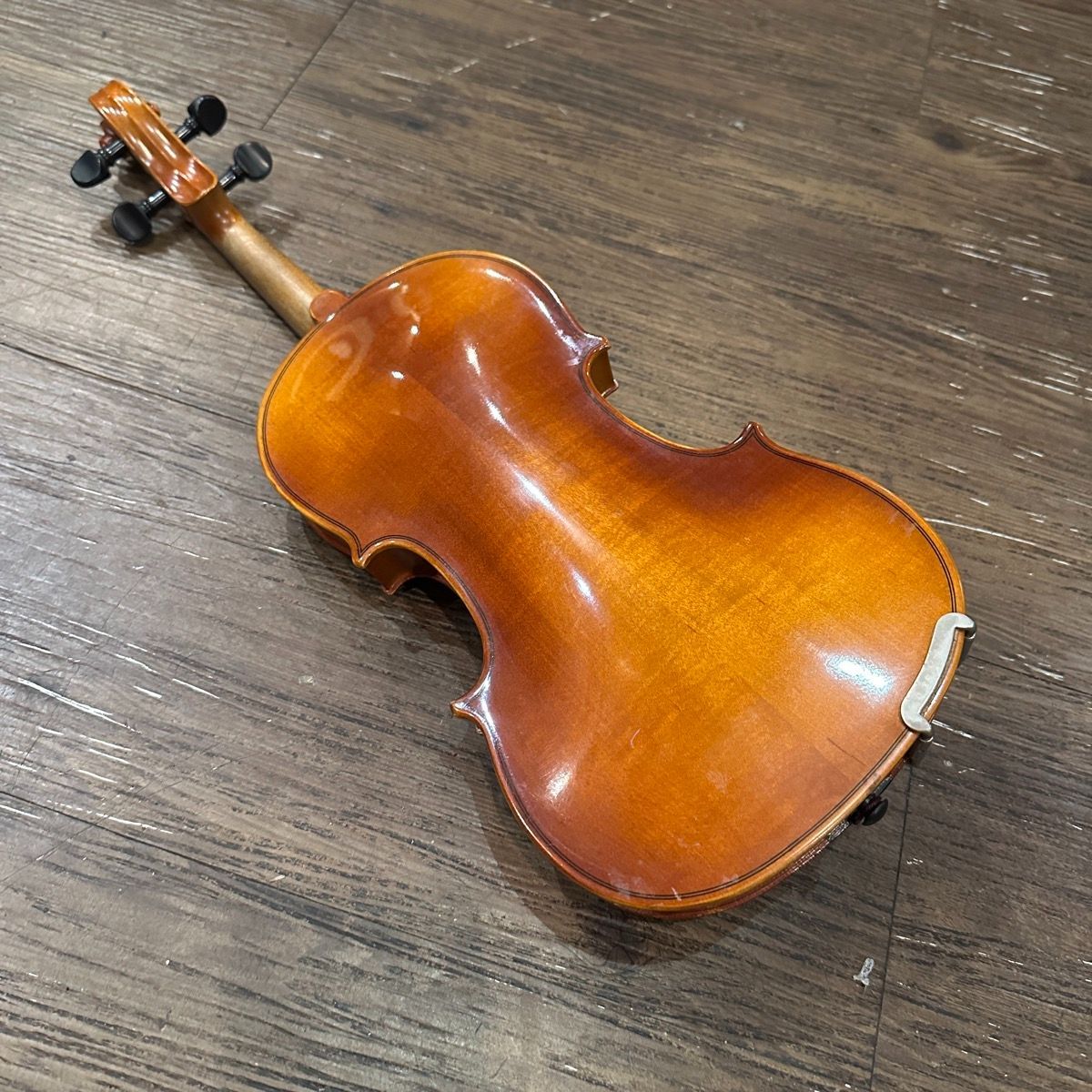 suzuki no.200 string instrument interior details